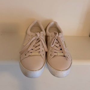 Guess shoes